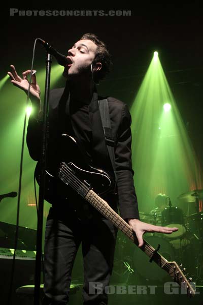 EDITORS - 2009-12-14 - PARIS - Le Bataclan - Thomas Michael Henry Smith - Edward Owen Lay